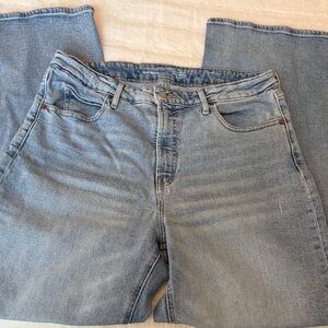 Old Navy Light Blue Wide Leg Women’s Jeans